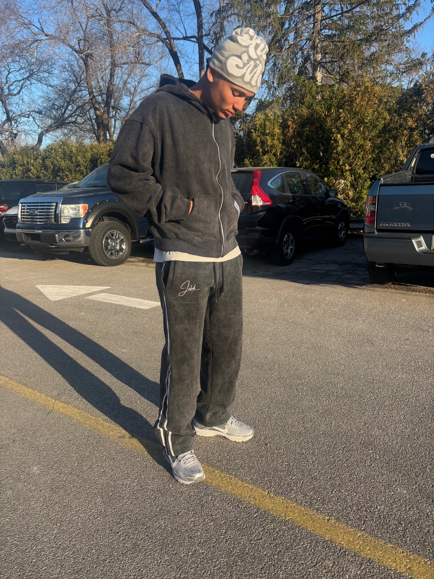 ACID WASH CHARCOAL JAKD SWEATSUIT