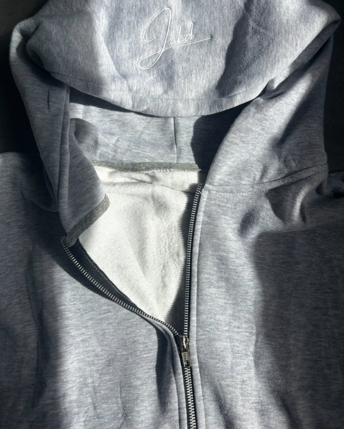 CEMENT GREY ZIP UP